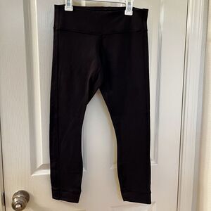 Lululemon Black Amped Crop Leggings Women's Size 6
